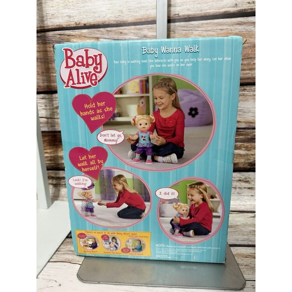 Vtg 2011 New Interactive Baby Alive Baby Wanna Walk Doll Collectible